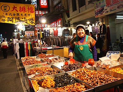 高雄国际观光六合夜市