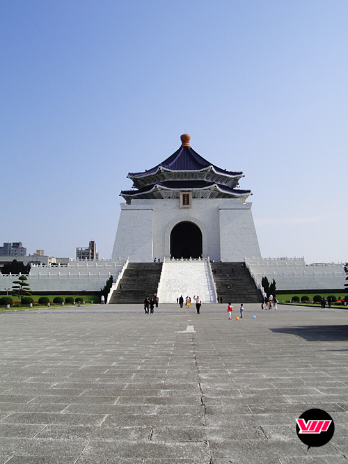 台北台湾地区领导人府-中正纪念堂-永康街-国父纪念馆-忠孝东路商圈第二条线路