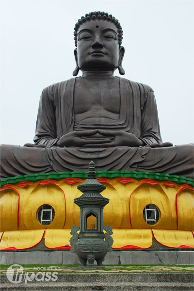 八卦山大佛
