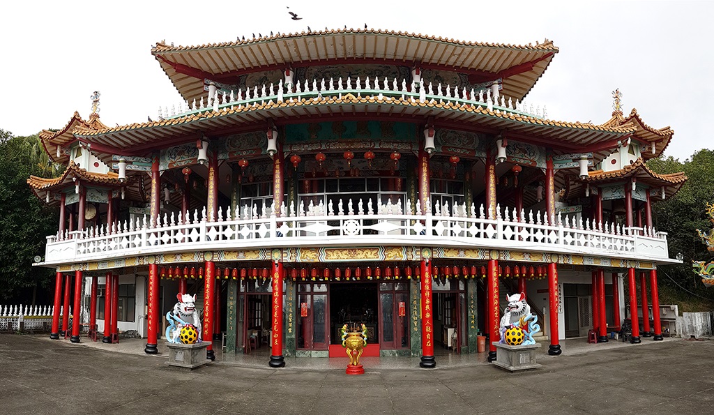 台东市风景地标龙凤佛堂