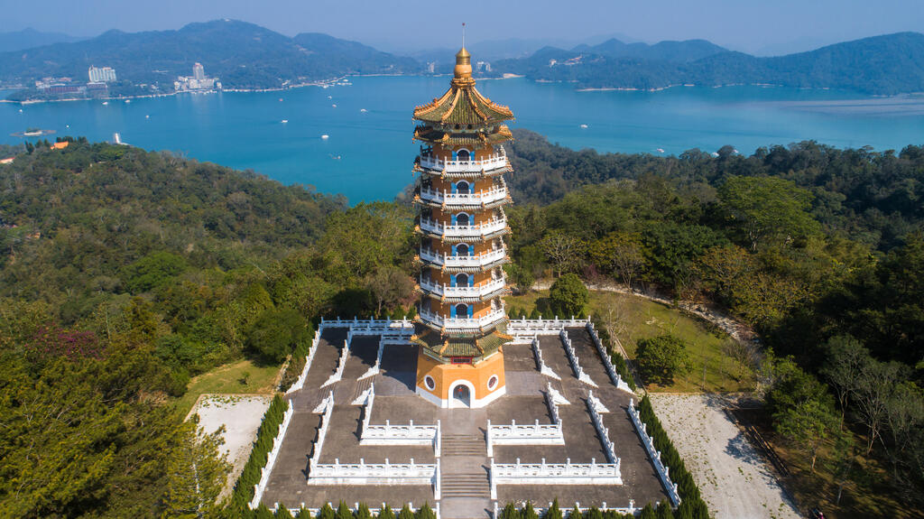 日月潭慈恩塔